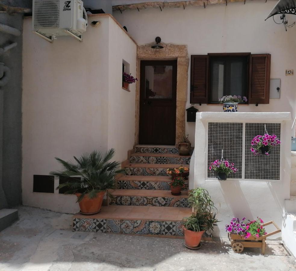 Blue Cottage Monolocale Centro Sciacca Luaran gambar